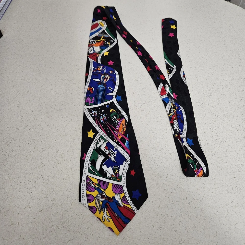Vintage Looney Tune Mania Tie Necktie Silk Hand Made Warner Bros
